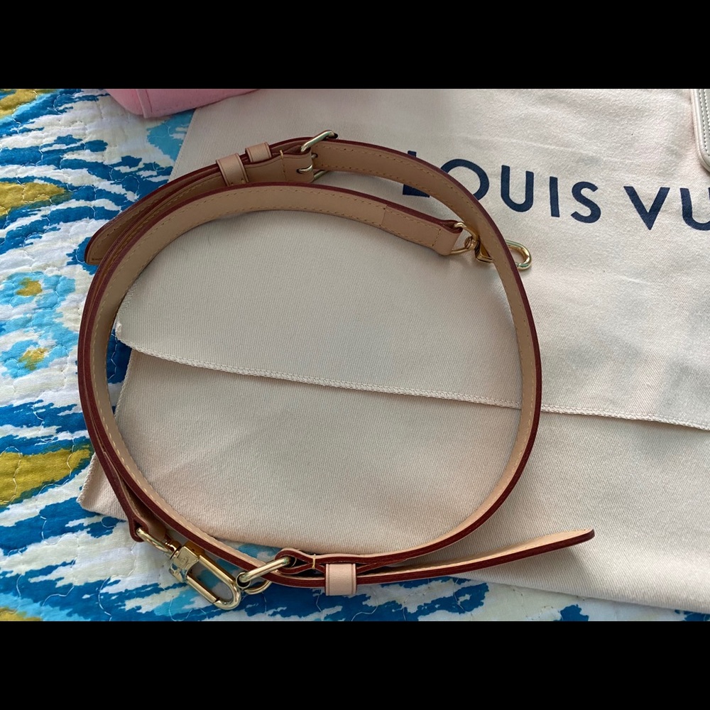 Authentic Louis Vuitton Speedy Bandouliere 30 - Picture 8 of 12